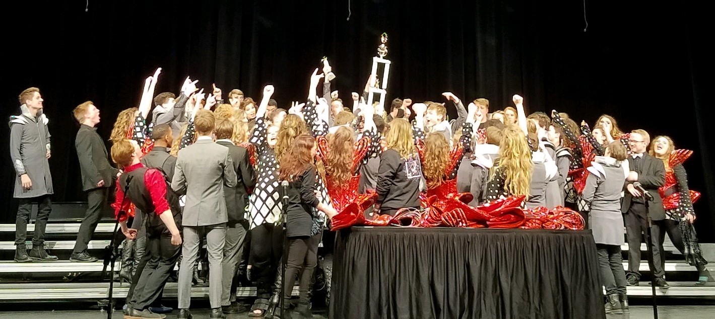 Friend De Coup Wins Grand Champions At Iowa Competition